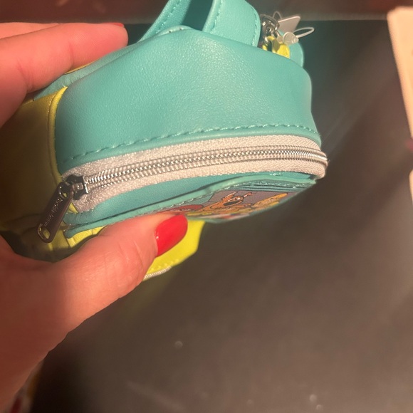 Scooby-Doo Mini Backpack Keychain - Picture 3 of 3